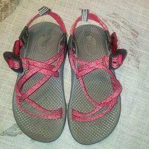CHACO SANDALS